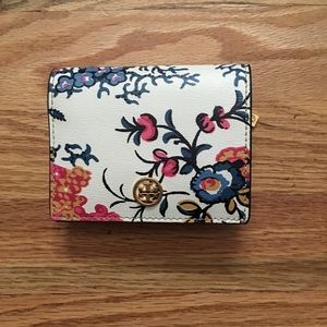 Tory Burch- Parker Floral Mini Wallet